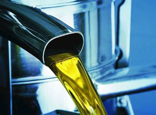 57675-44-2 إضافات معالجة البوليمر Trimethylolpropane Trioleate TMPTO سائل مصفر
